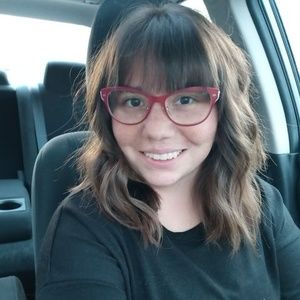 Meet your Posher, Chealsie